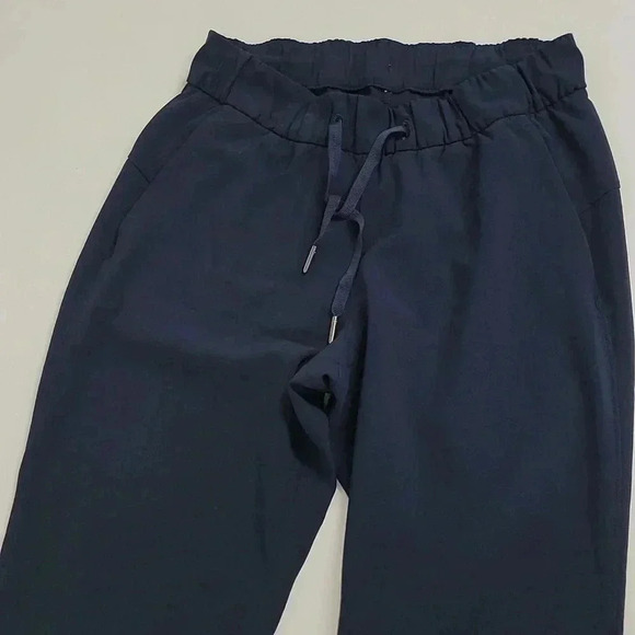 Lululemon On The Fly Pant *Woven 28"Midnight Navy - Picture 5 of 15